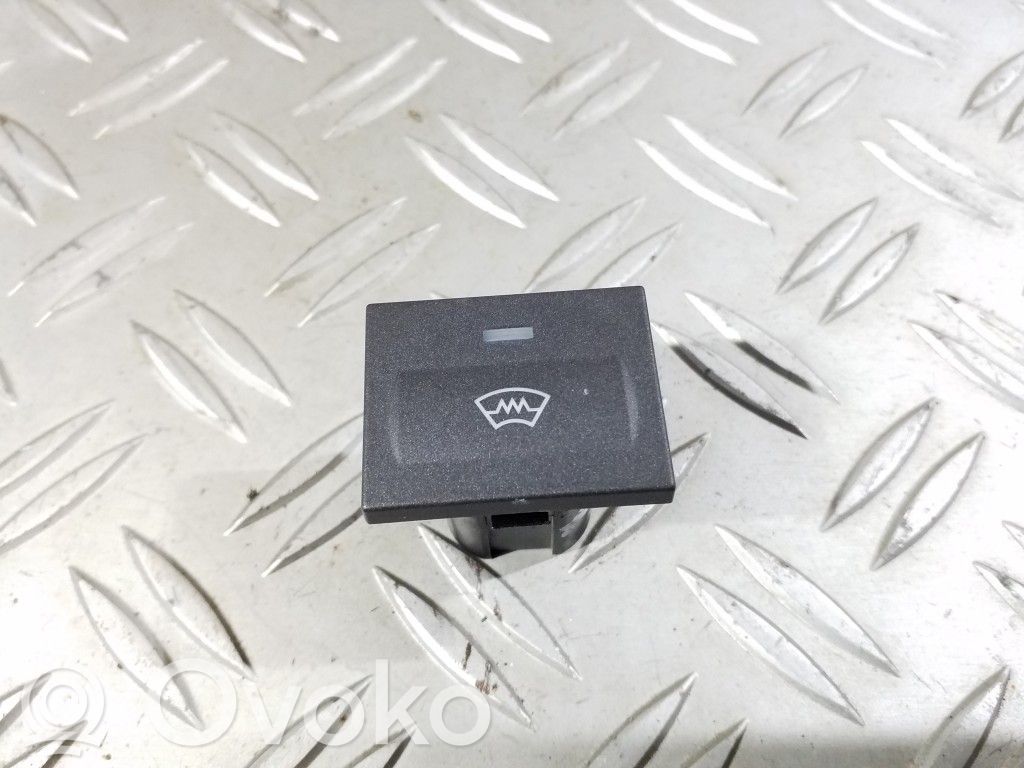 Ford Focus C-MAX Windscreen/window heater switch 