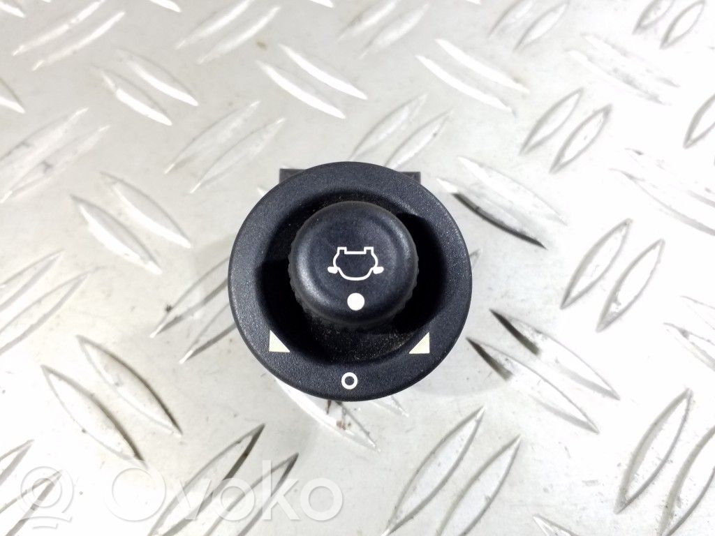 Interruptor del espejo lateral   93BG17B676BB,K808X