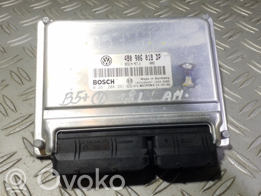 Volkswagen PASSAT B5.5 Engine control unit/module ECU 