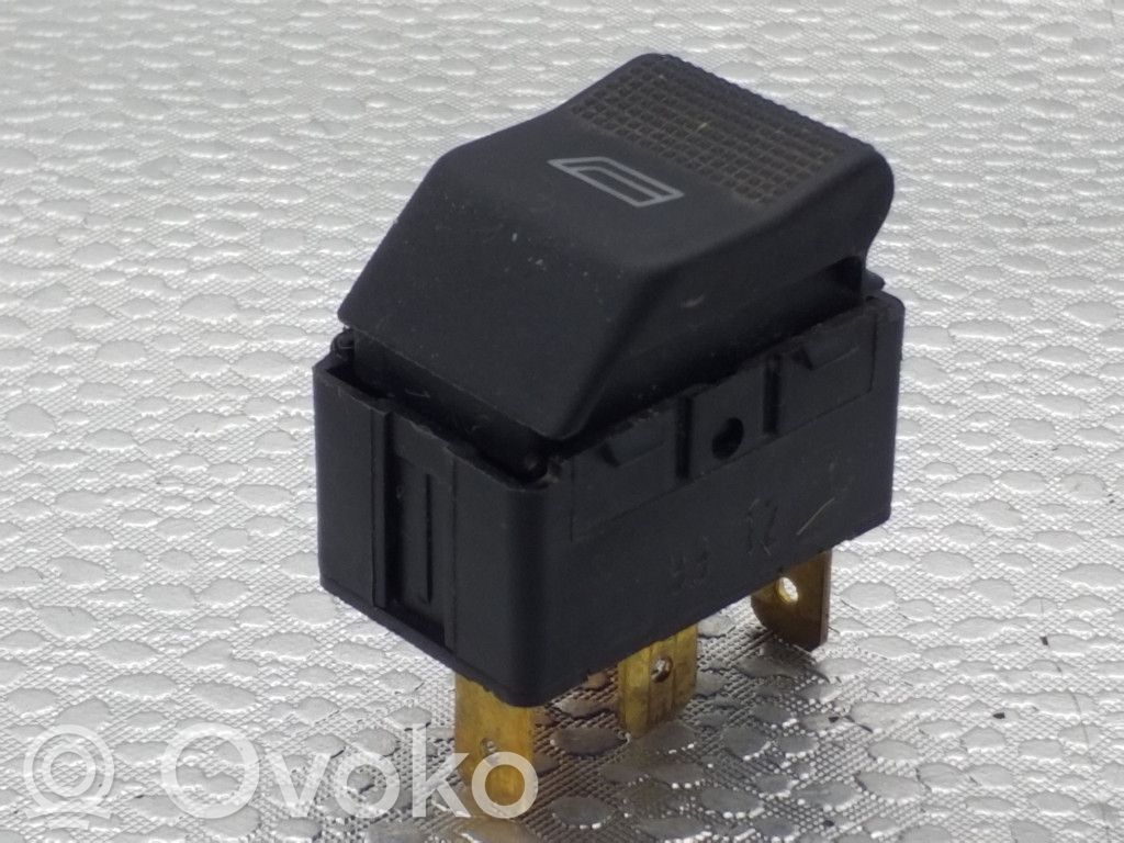 Electric window control switch   4D0959855,4D0959855OIC