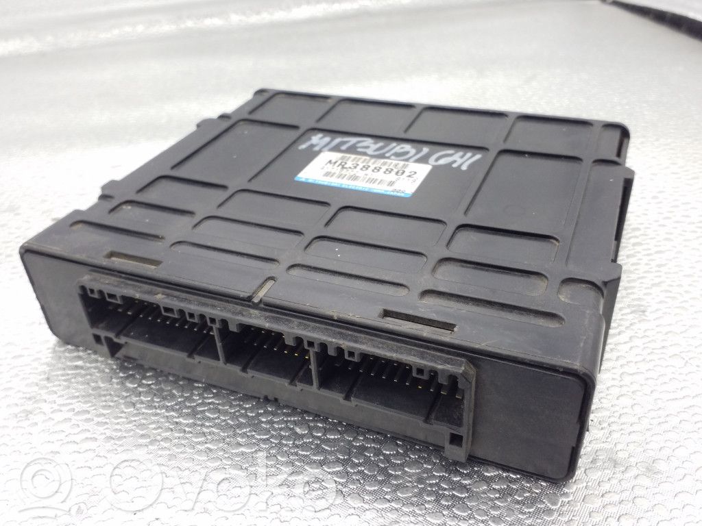 Mitsubishi Carisma Engine control unit/module ECU 