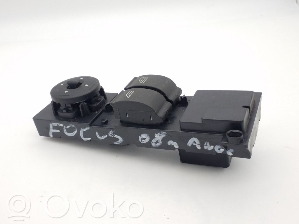 Ford Focus Electric window control switch 