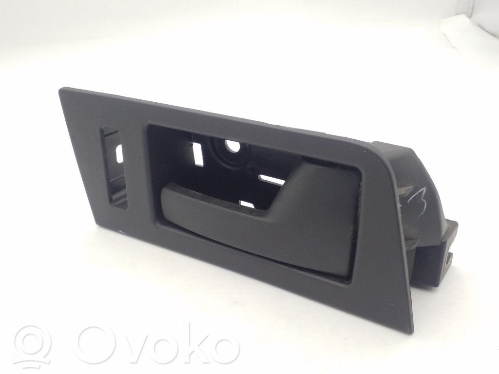 Front door interior handle   8L847822600A,8L847822600B