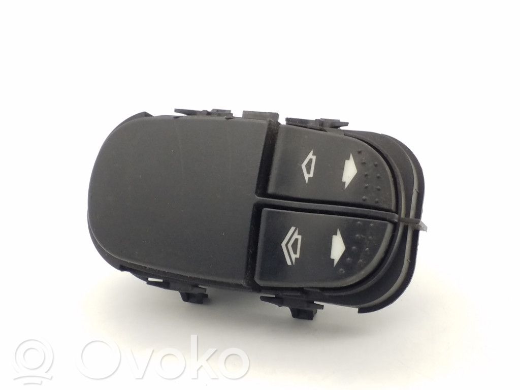 Ford Focus Electric window control switch 