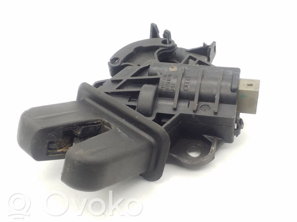 Volkswagen PASSAT B6 Tailgate/trunk/boot lock/catch/latch 