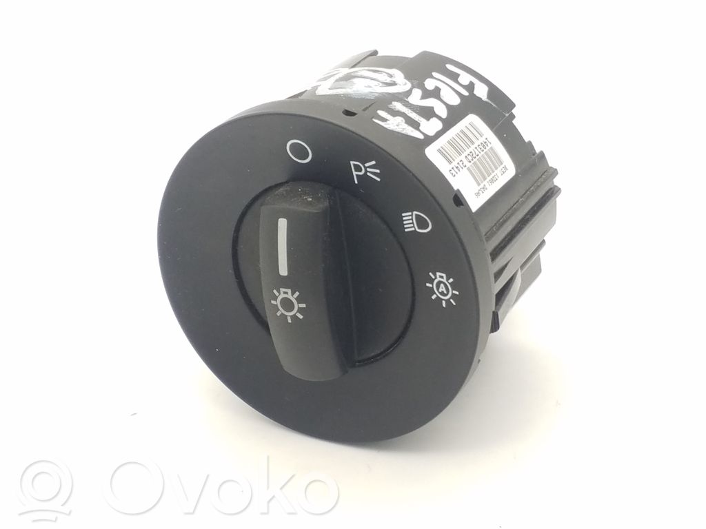 Ford Fiesta Light switch 