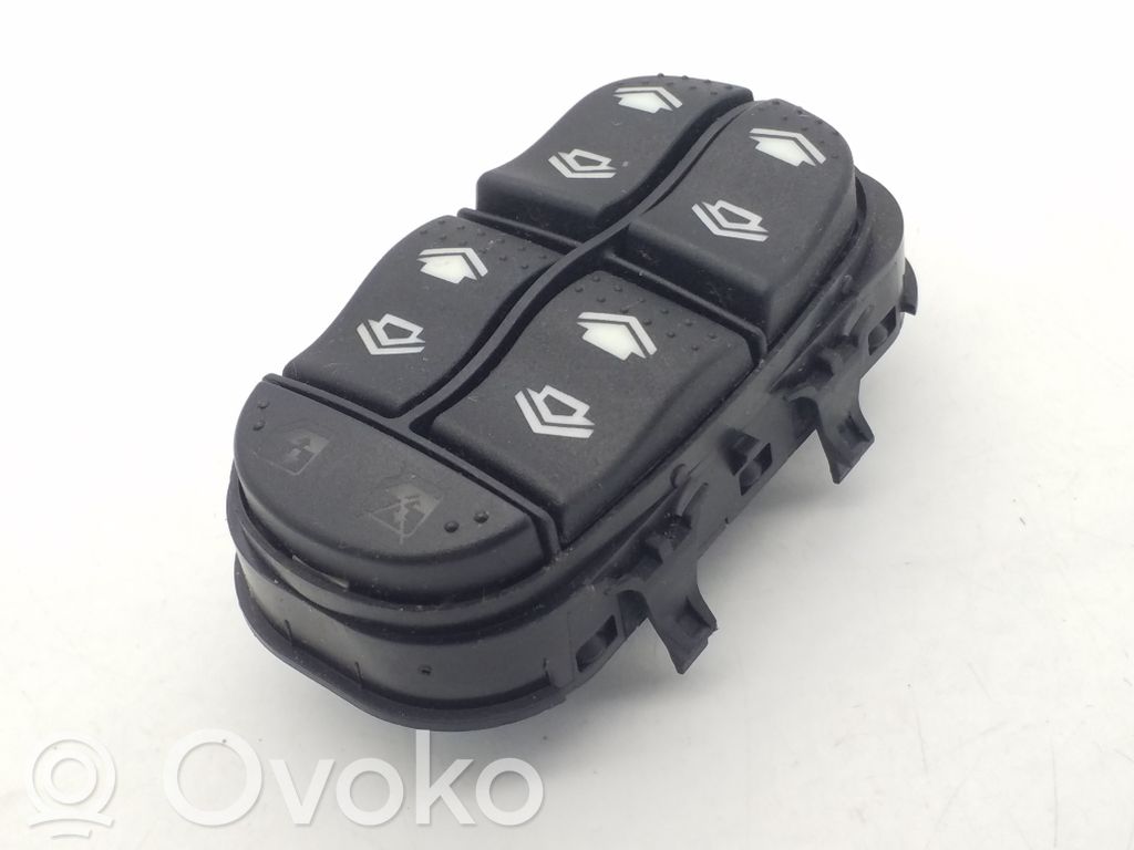Ford Focus Electric window control switch 