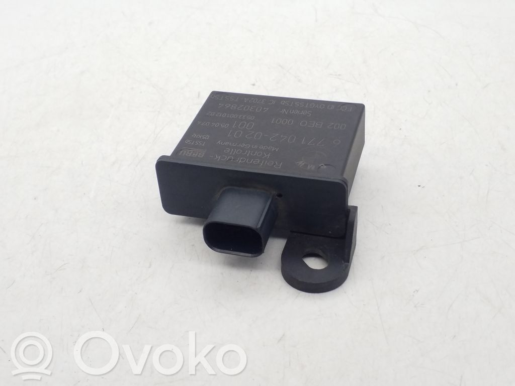Tire pressure sensor   6771042,67710420201