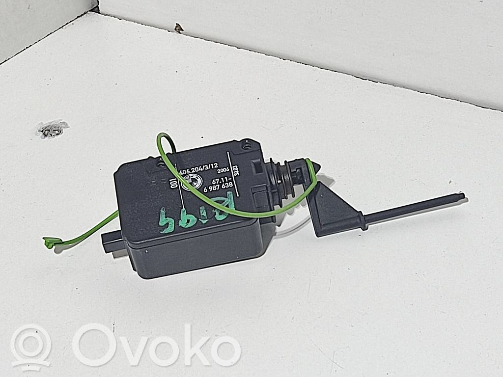 Fuel tank cap lock   6987638,67116987638