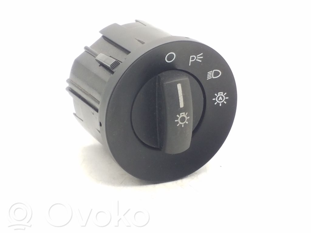 Ford Fiesta Light switch 