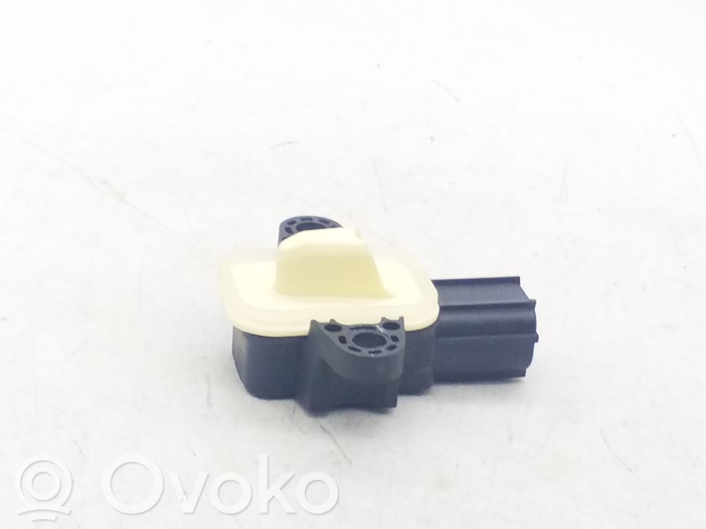 Airbagsensor Crashsensor Drucksensor   HM5T14C676AA