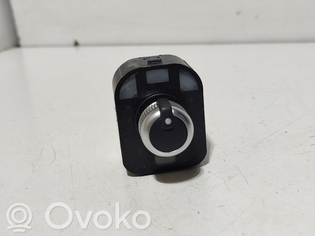 Audi A3 S3 8V Wing mirror switch 