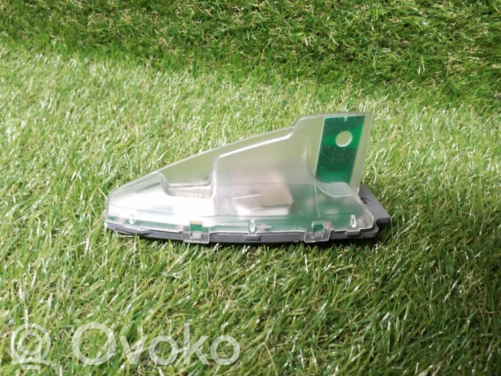 BMW 3 E92 E93 Antena GPS 