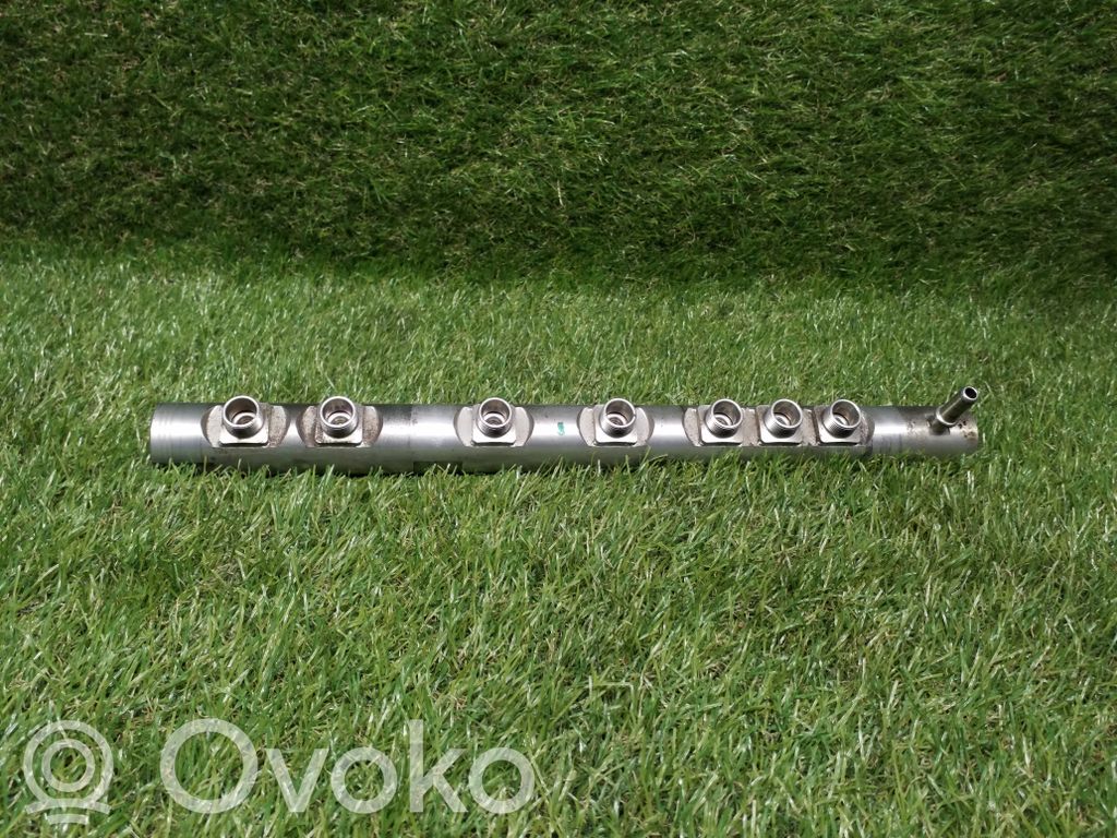 BMW 7 E65 E66 Fuel main line pipe 