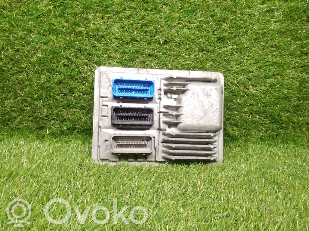 Chevrolet Cruze II Engine control unit/module 