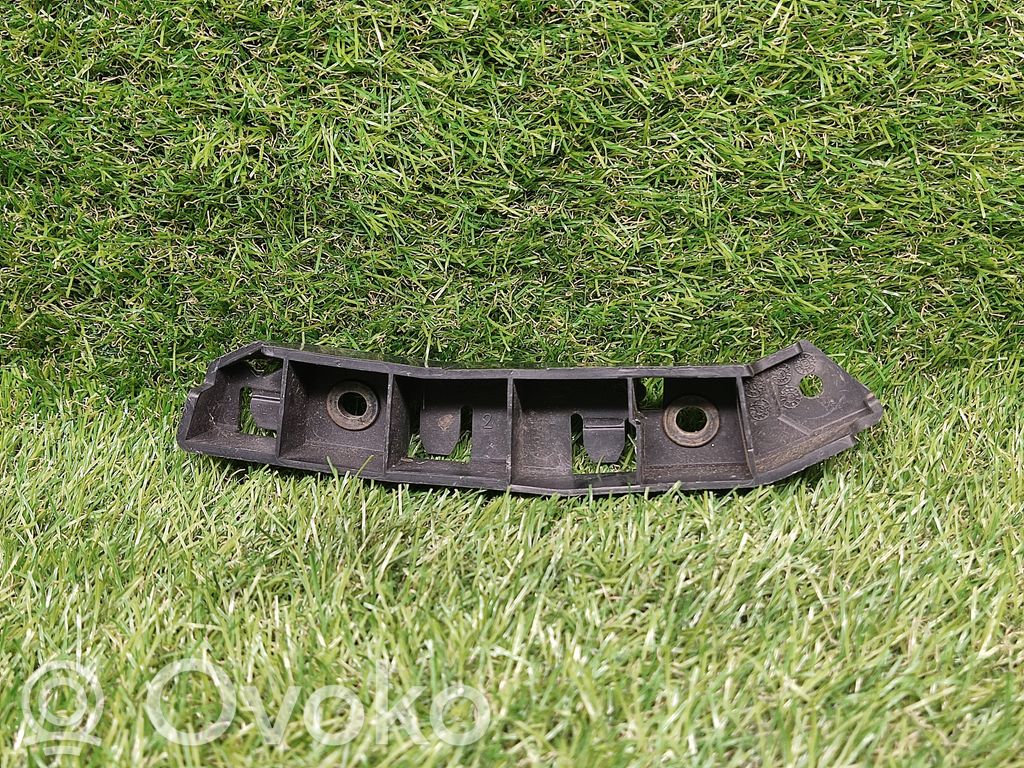 Ford Focus ST Front bumper mounting bracket 