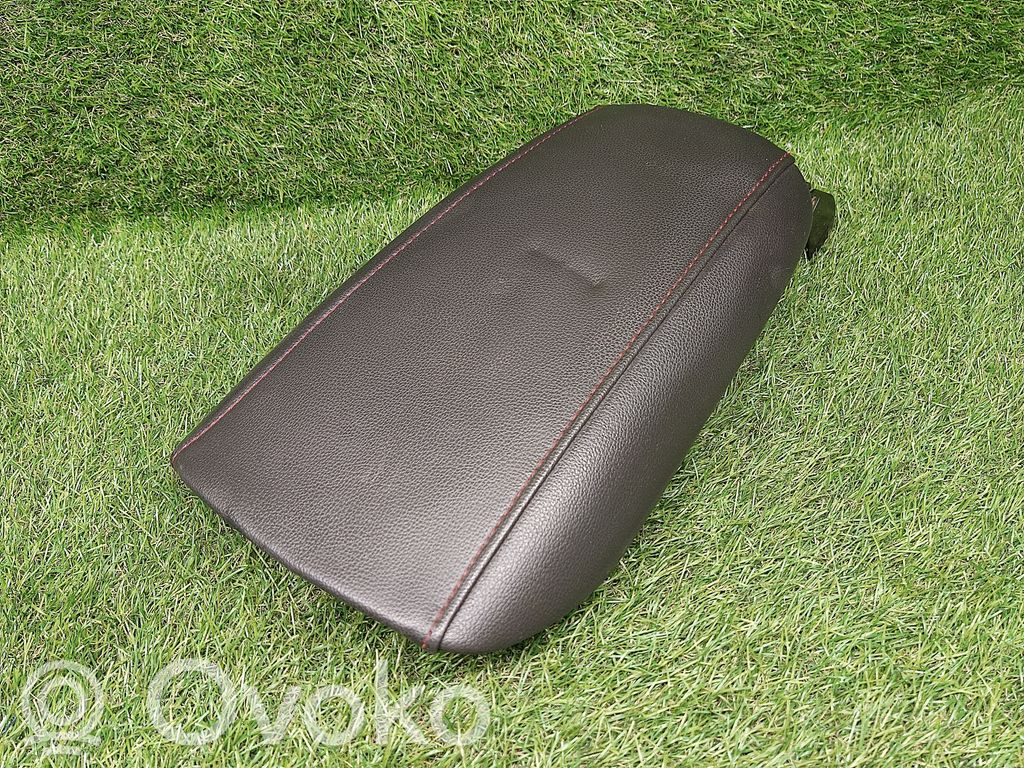 Ford Fusion II Armrest 