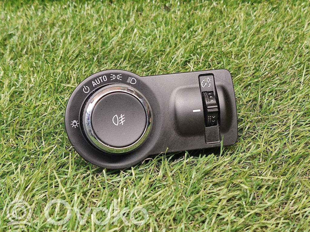 Buick Encore I Light switch 