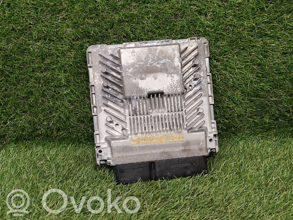 Audi A4 S4 B8 8K Engine control unit/module ECU 