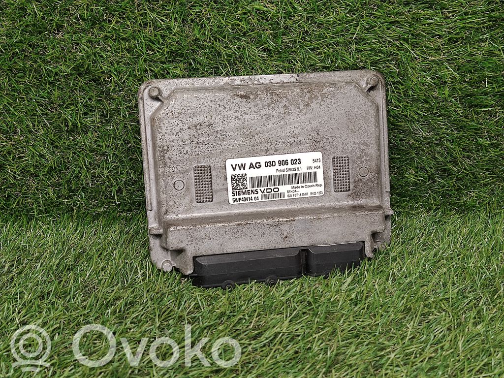 Skoda Fabia Mk2 (5J) Unitate control motor/modul ECU 