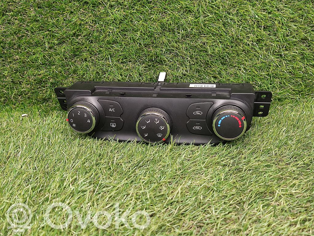 Climate control unit   97250A2002