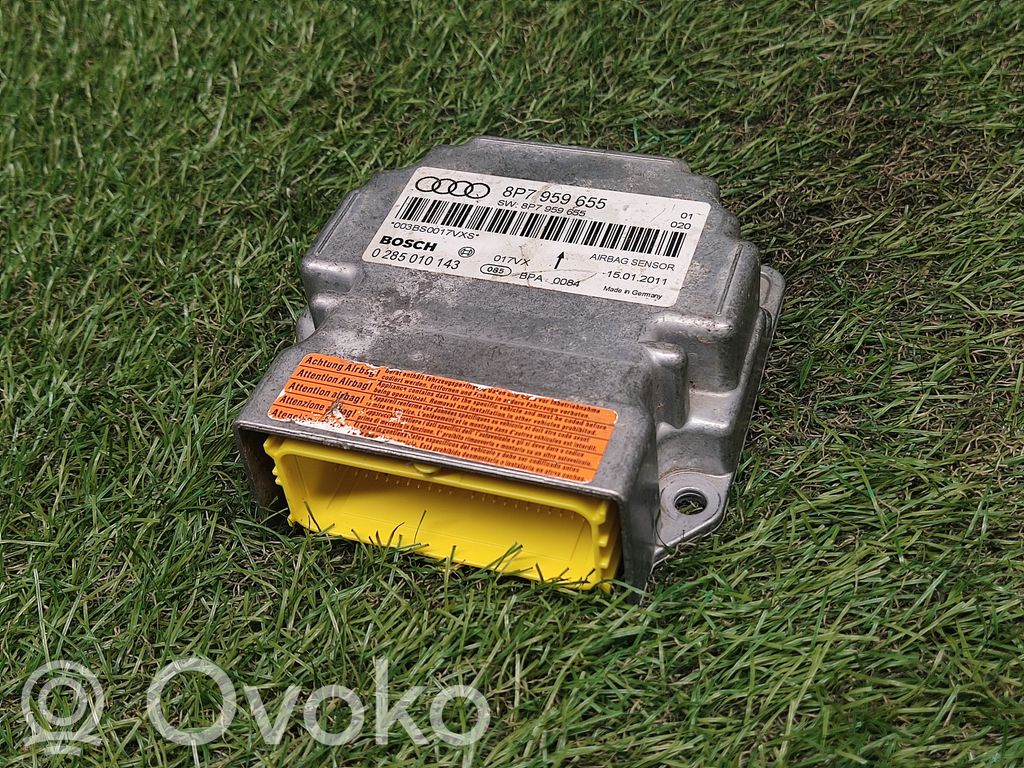 Audi A3 S3 8P Airbag control unit/module 