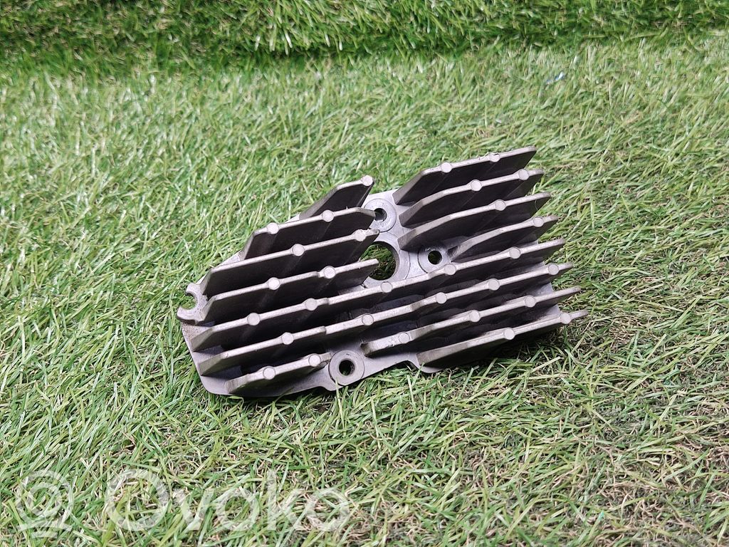 Headlight part   7L17