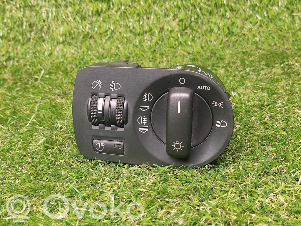 Audi A3 S3 8P Light switch 