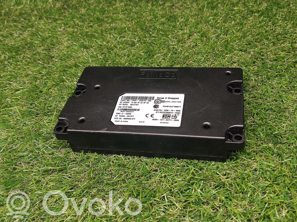 Unidad central de control multimedia   FR3T14D212MA,B017701