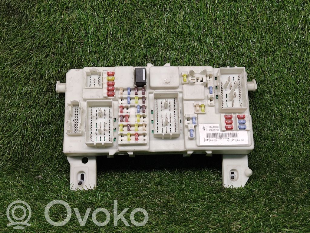Maitinimo valdymo blokas   7M5T14A073CF