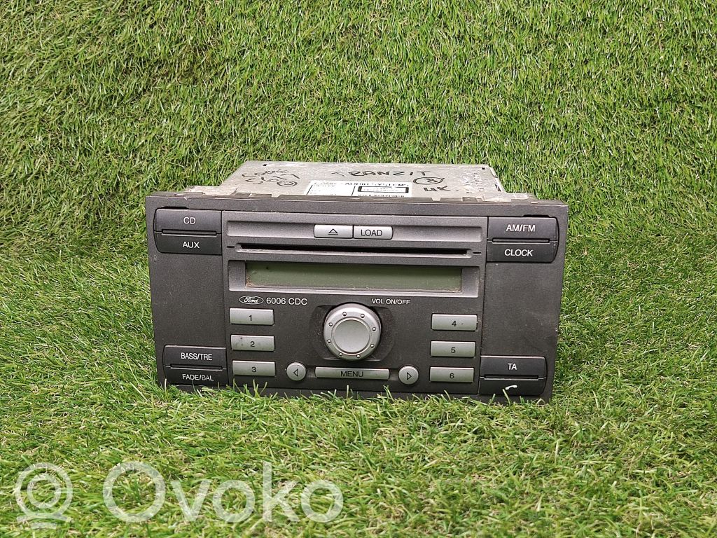 Ford Transit Panel / Radioodtwarzacz CD/DVD/GPS 