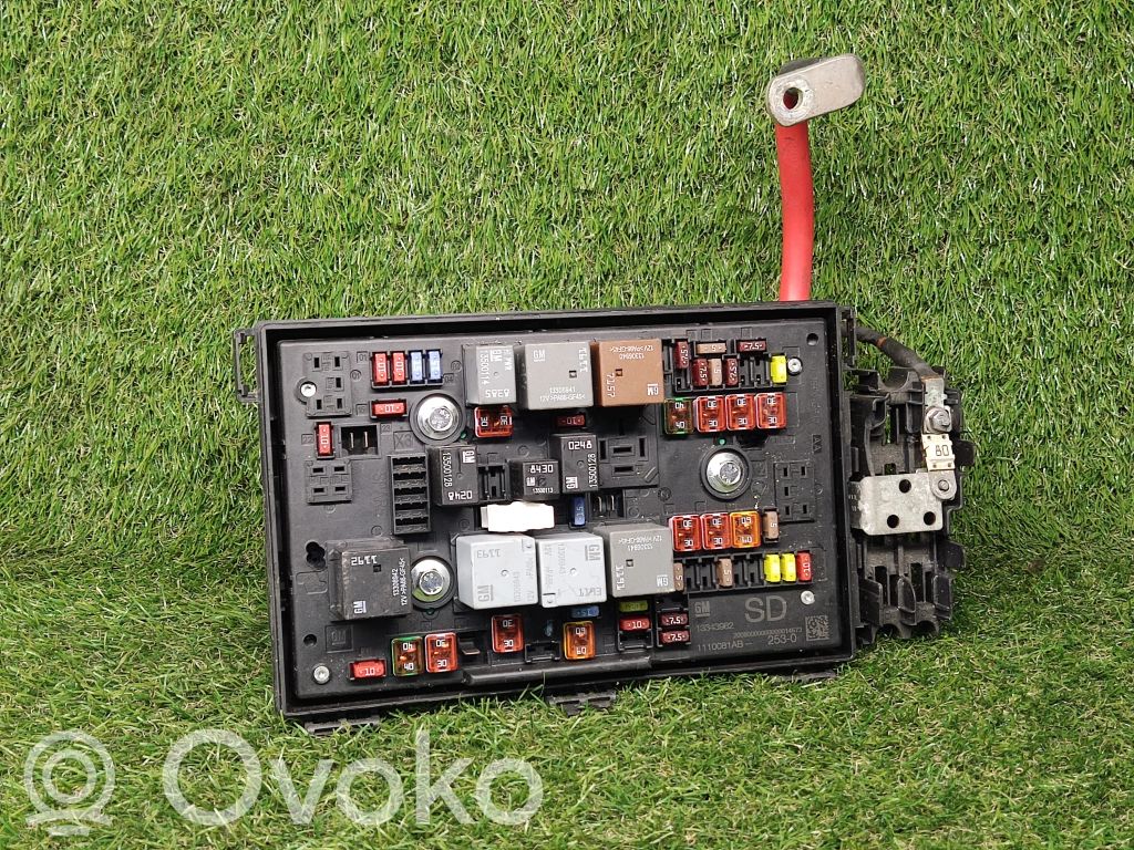 Opel Astra J Barošanas vadības bloks 