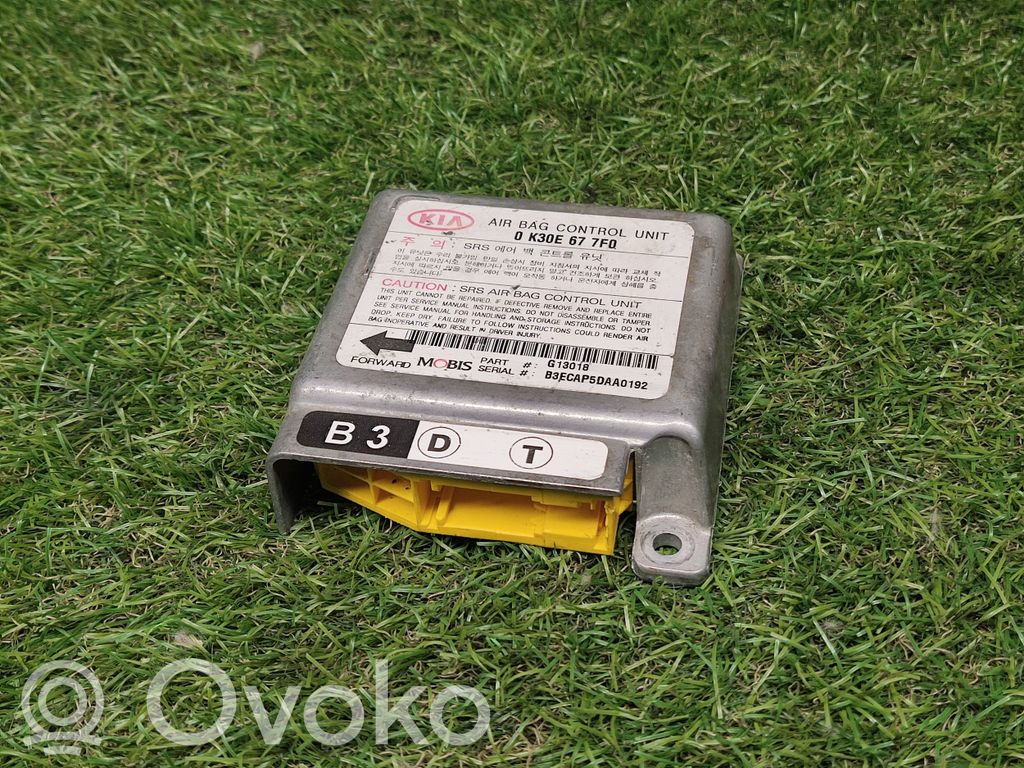 Airbag control unit/module   0K30E677F0