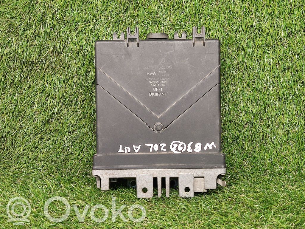 Volkswagen PASSAT B3 Engine control unit/module ECU 