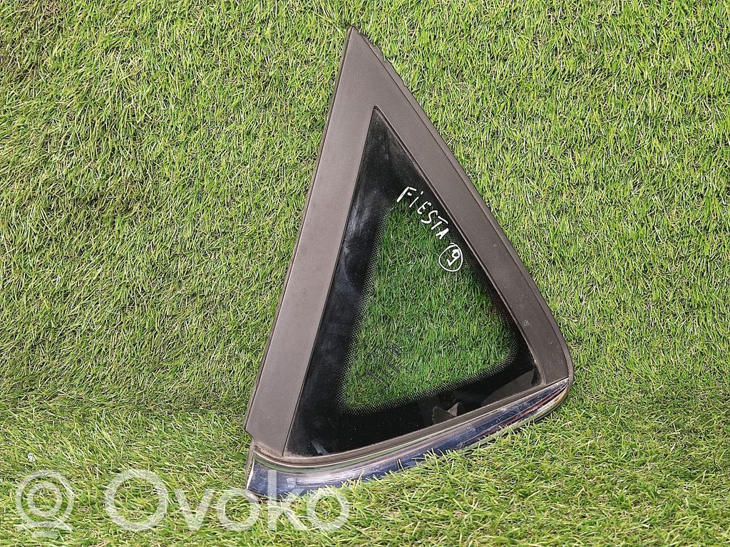 Ford Fiesta Rear side window 