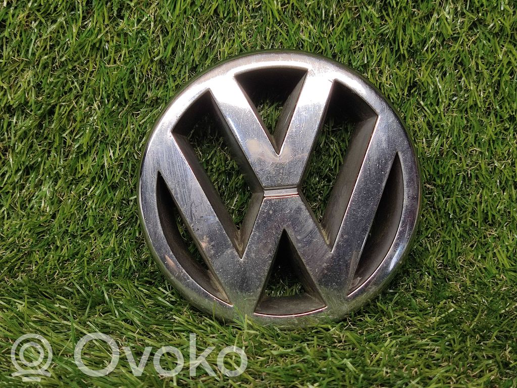 Volkswagen PASSAT B5 Emblemat / Znaczek 