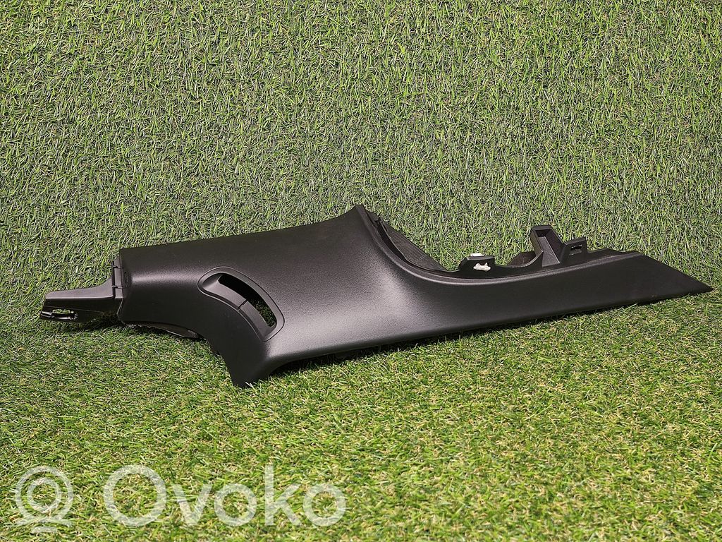 Tesla Model 3 (D) statramsčio apdaila (viršutinė) 