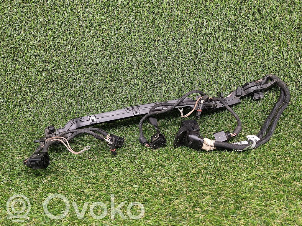 BMW 5 G30 G31 G38 Wiązka przewodów silnika 