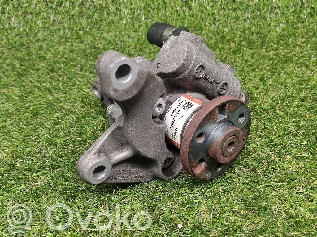 BMW 3 E90 E91 Power steering pump 