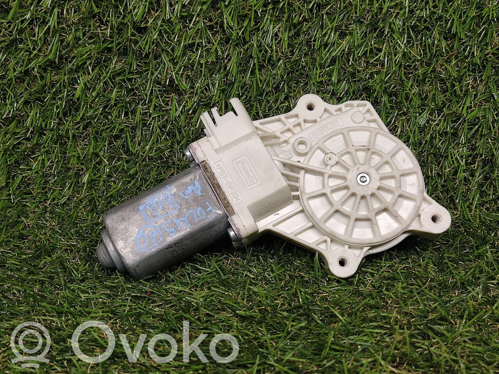 Ford Focus Front door window regulator motor 