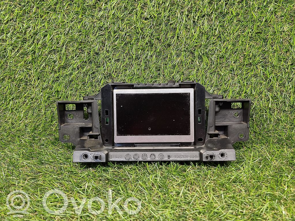 Ford Focus Screen/display/small screen 