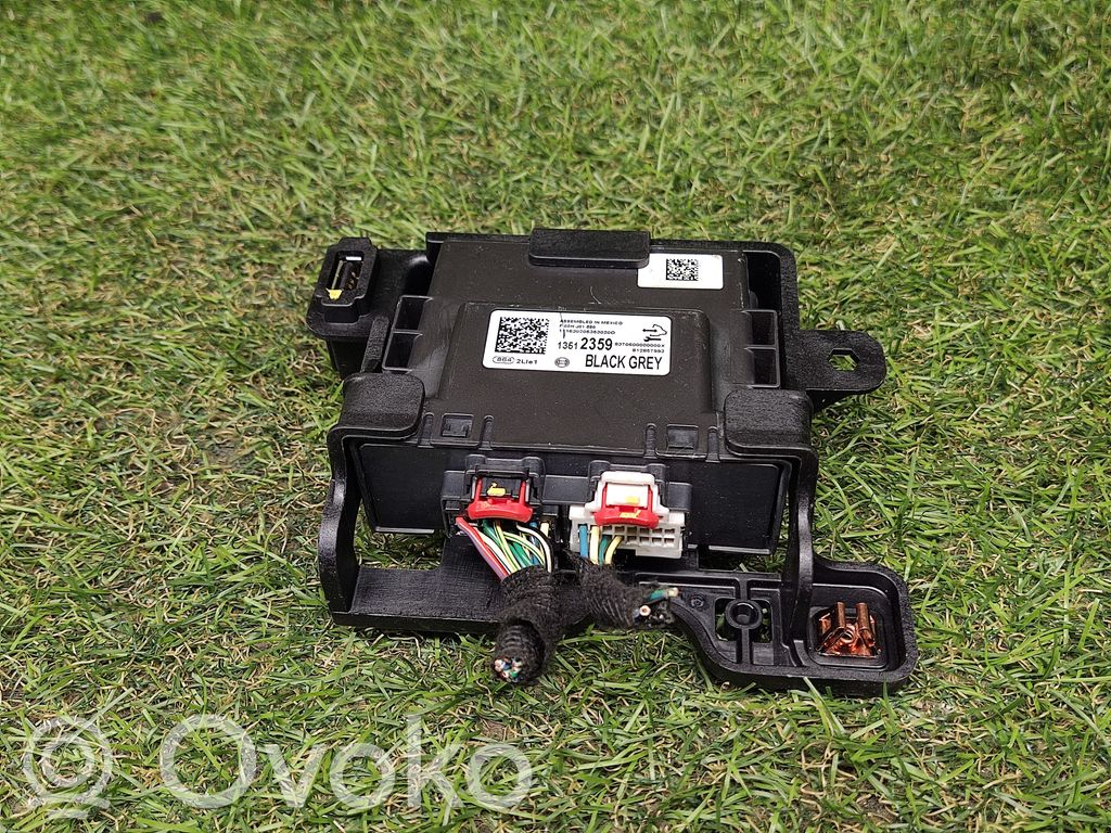 Autres unités de commande / modules   13512359,F00HJ01580