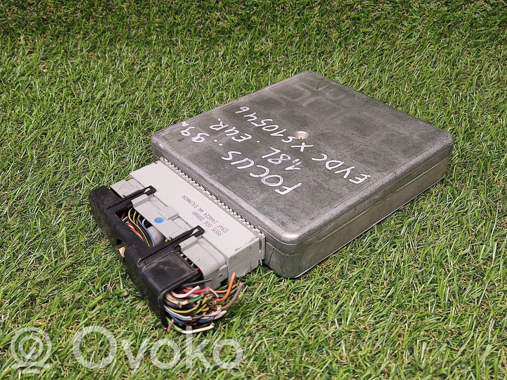 Ford Focus Engine control unit/module ECU 