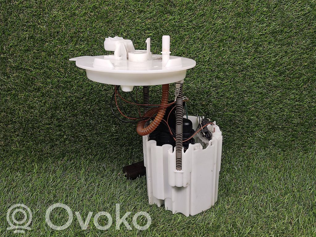 Opel Astra J In-tank fuel pump 
