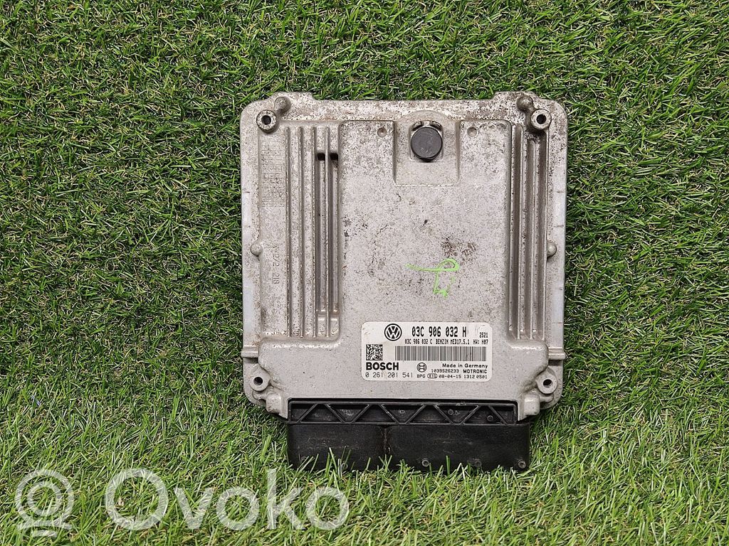 Volkswagen Golf V Engine control unit/module ECU 
