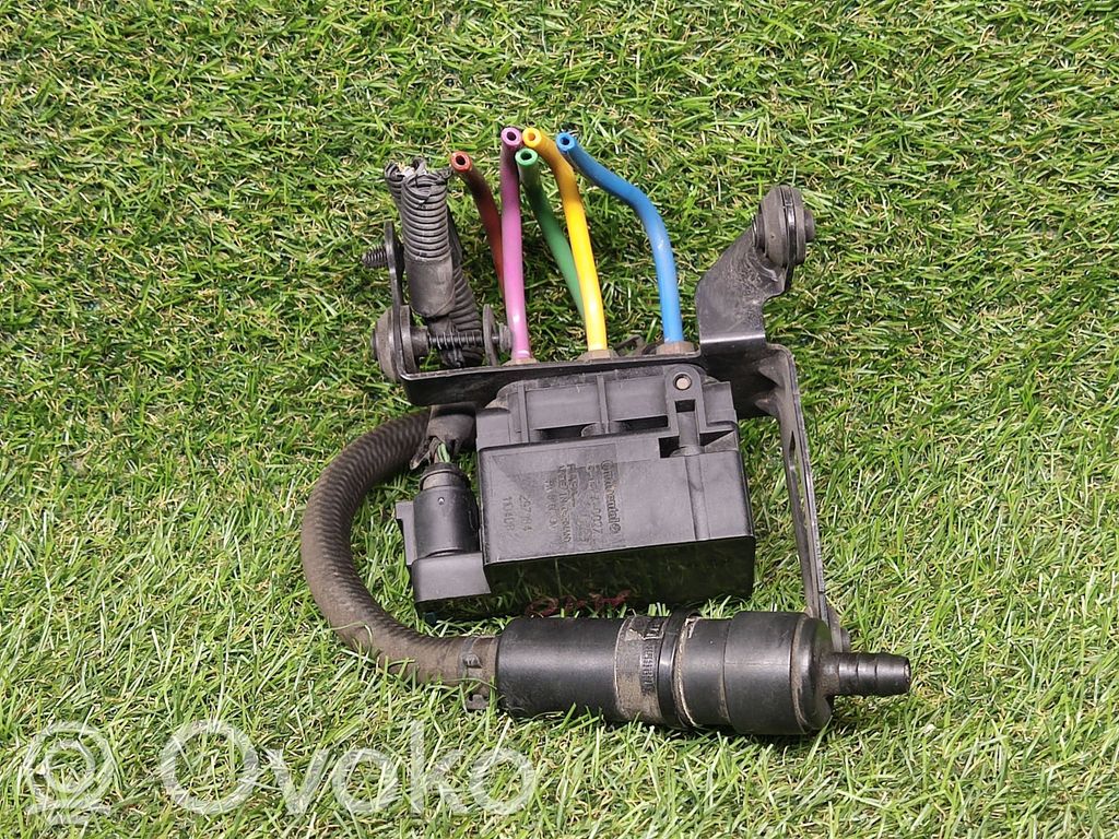 Porsche Panamera (970) Bloc supape suspensie pneumatică 