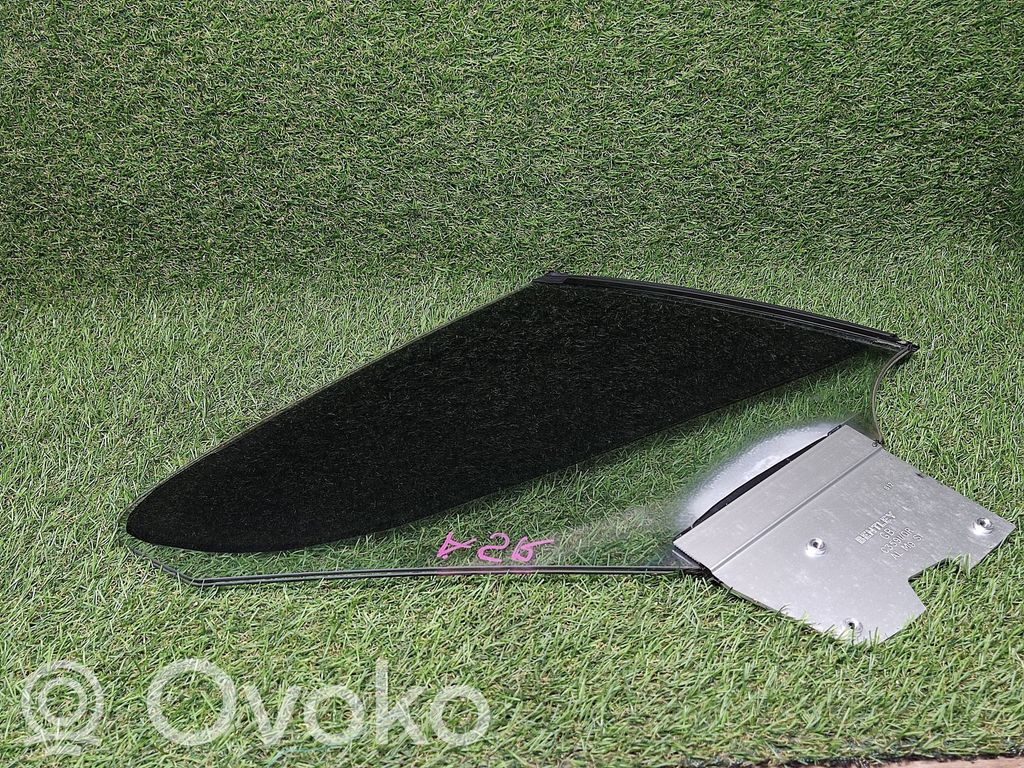 Szyba karoseryjna tylna   C3591,43R00368,3W8845298D