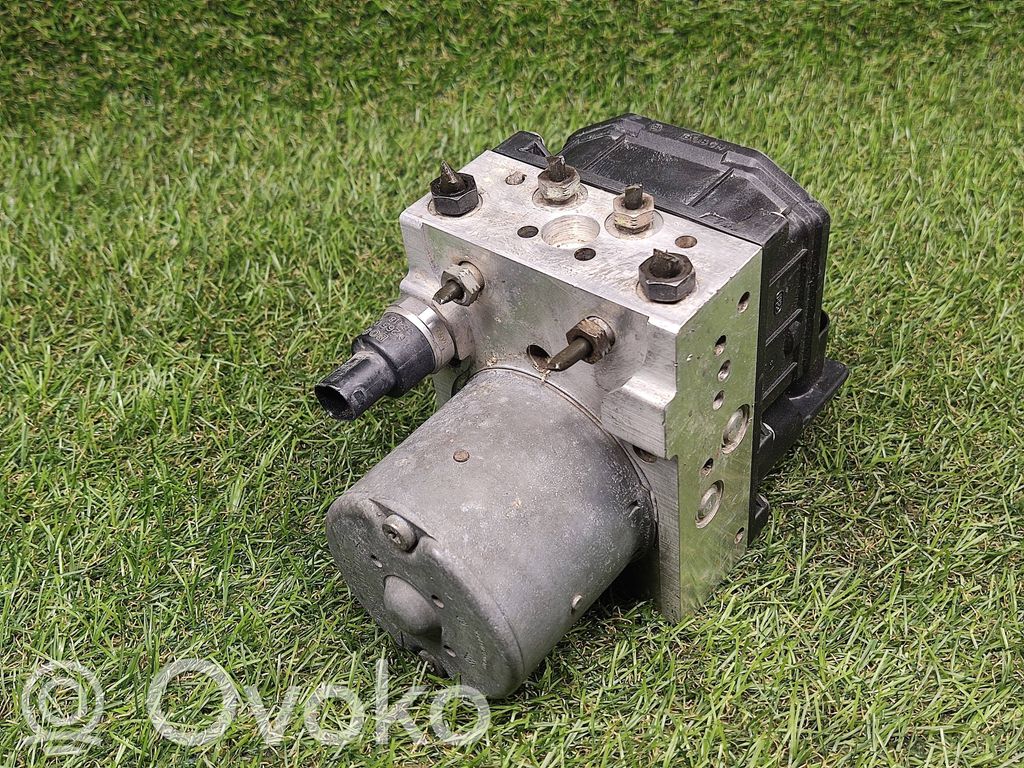 Ford Mondeo Mk III Bomba de ABS 