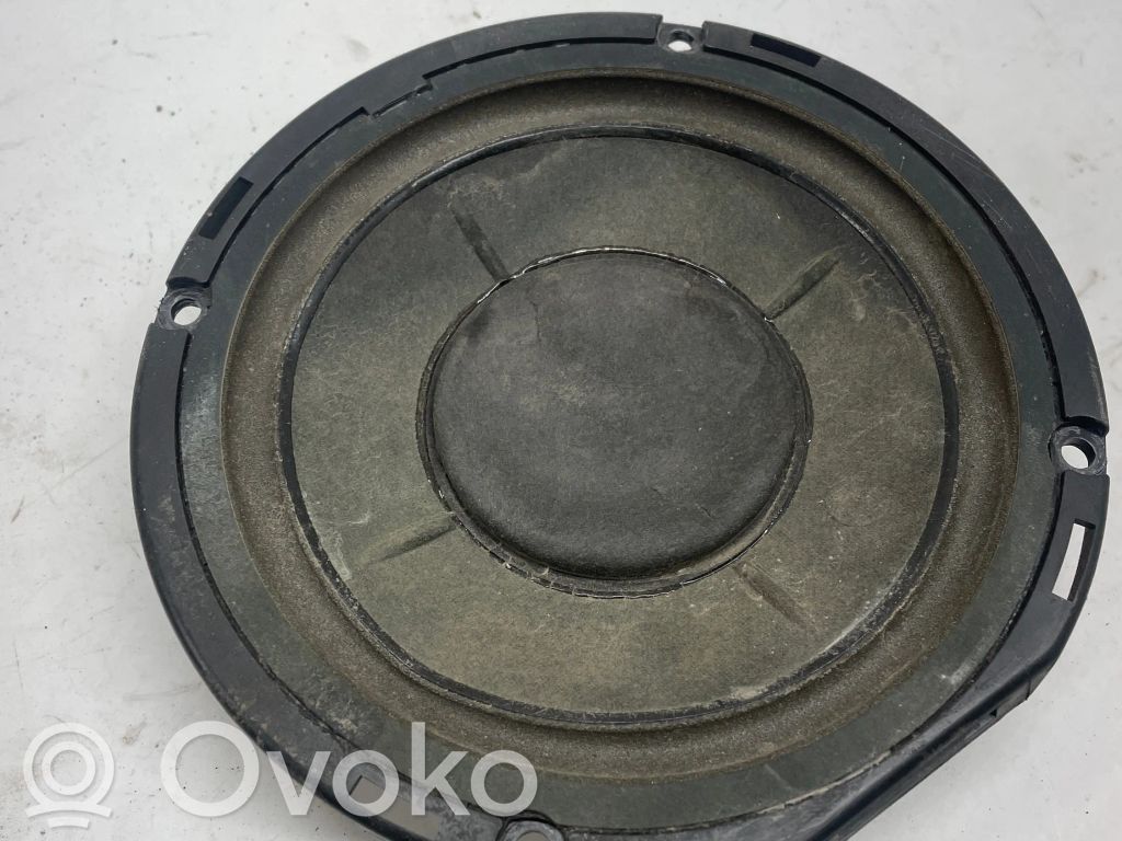 Altavoz de la puerta trasera   1B068,0035411