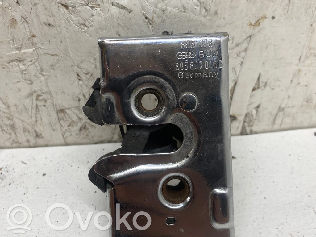Priekšpusē slēdzene   895837016B,895173
